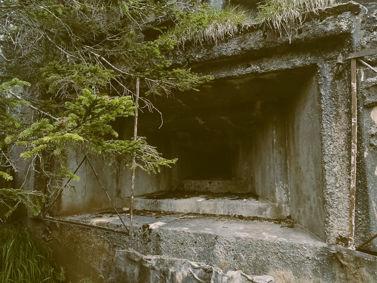 Alpenwall-Bunker Opera 10 am Kreuzbergpass